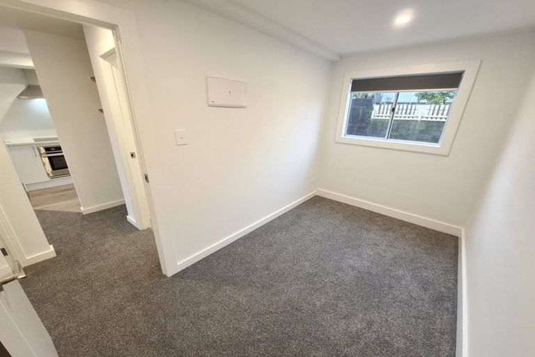 Photo of property in 33 Fulford Street, New Plymouth, 4310