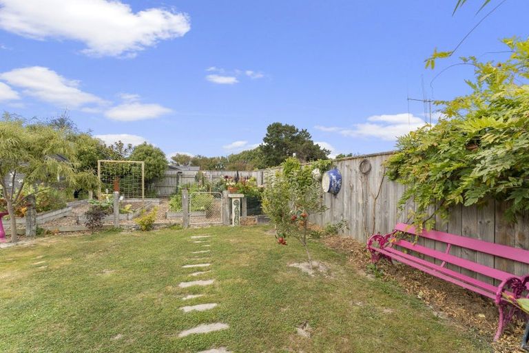 Photo of property in 197 Rangiuru Road, Otaki, 5512