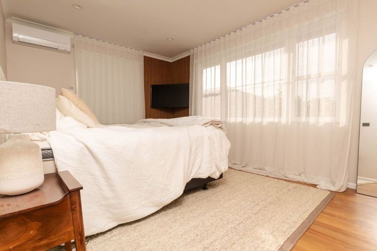 Photo of property in 39 Wharf Road, Te Atatu Peninsula, Auckland, 0610