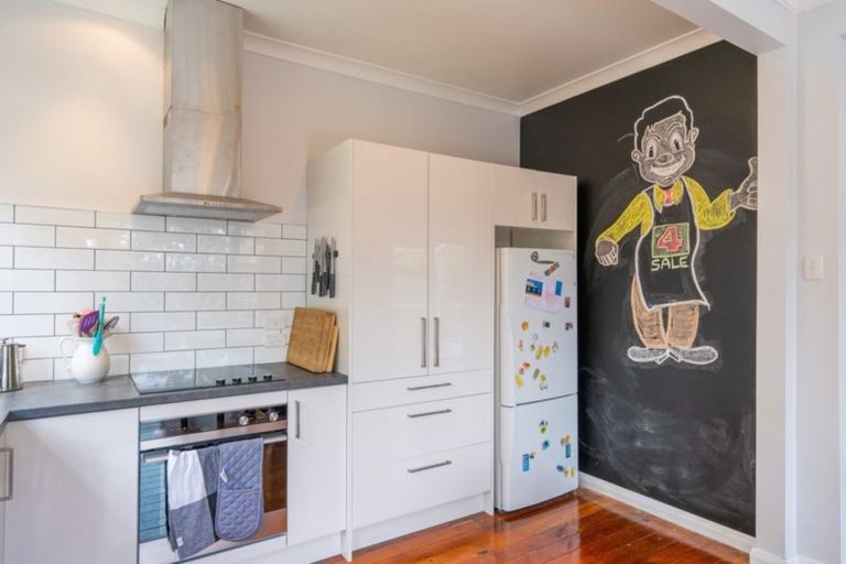 Photo of property in 3a Jeep Road, Raumati South, Paraparaumu, 5032