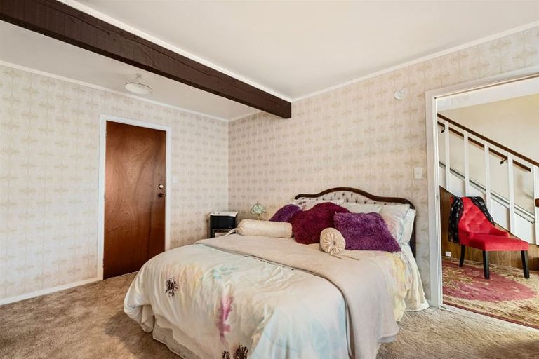 Photo of property in 1/6 Princess Street, Waitara, 4320