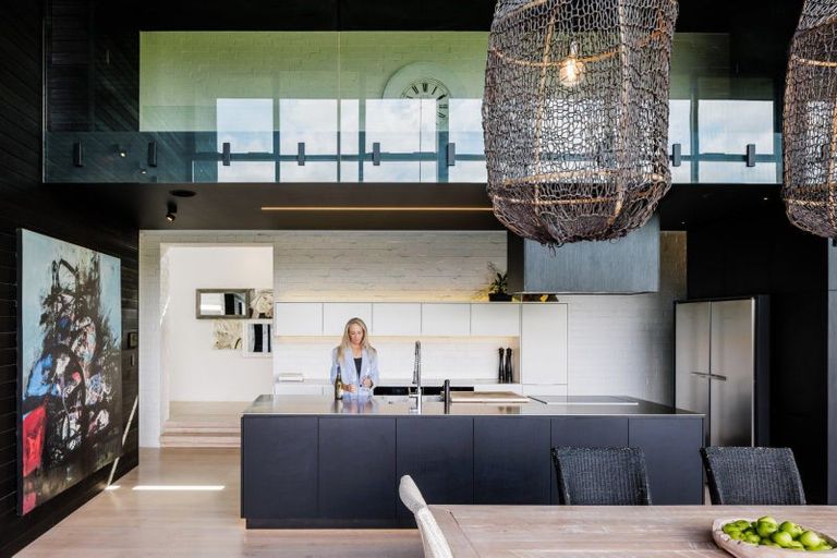 Photo of property in 92 Braid Road, St Andrews, Hamilton, 3200