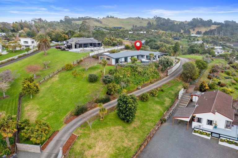 Photo of property in 4 Dawn View Place, Minden, Tauranga, 3176