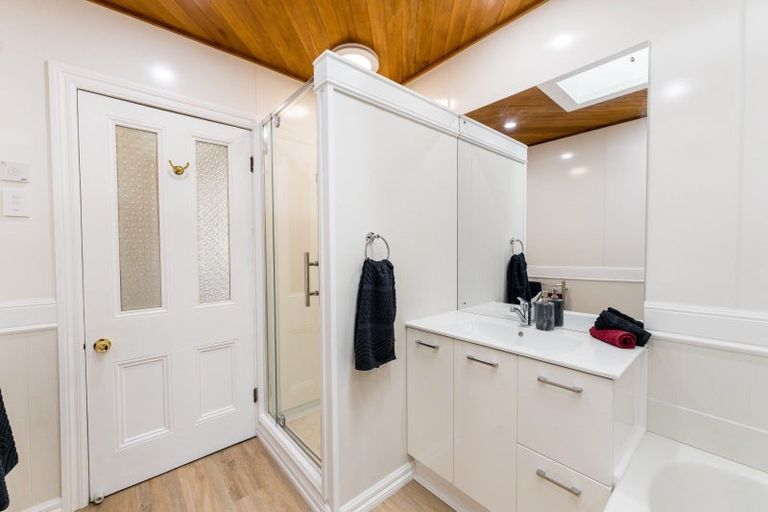 Photo of property in 48 Highgate, Belleknowes, Dunedin, 9011