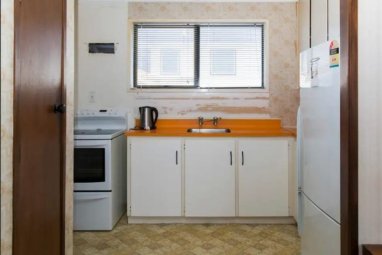 Photo of property in 1/282 Bucklands Beach Road, Bucklands Beach, Auckland, 2012