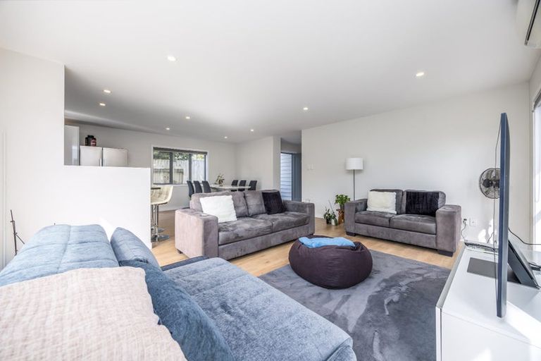 Photo of property in 61b Margan Avenue, New Lynn, Auckland, 0600