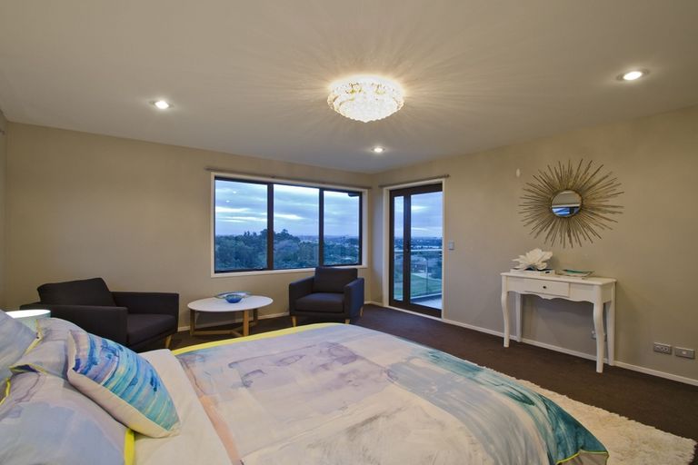 Photo of property in 18 Galaxy Place, Welcome Bay, Tauranga, 3112