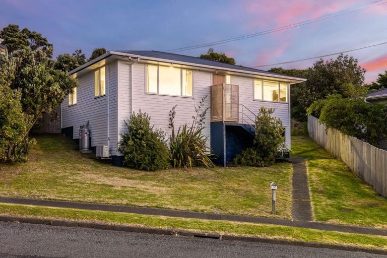 Photo of property in 159 Dimock Street, Titahi Bay, Porirua, 5022