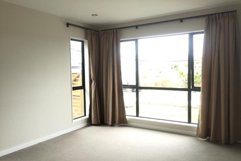 Photo of property in 11 Kota Lane, Hobsonville, Auckland, 0616