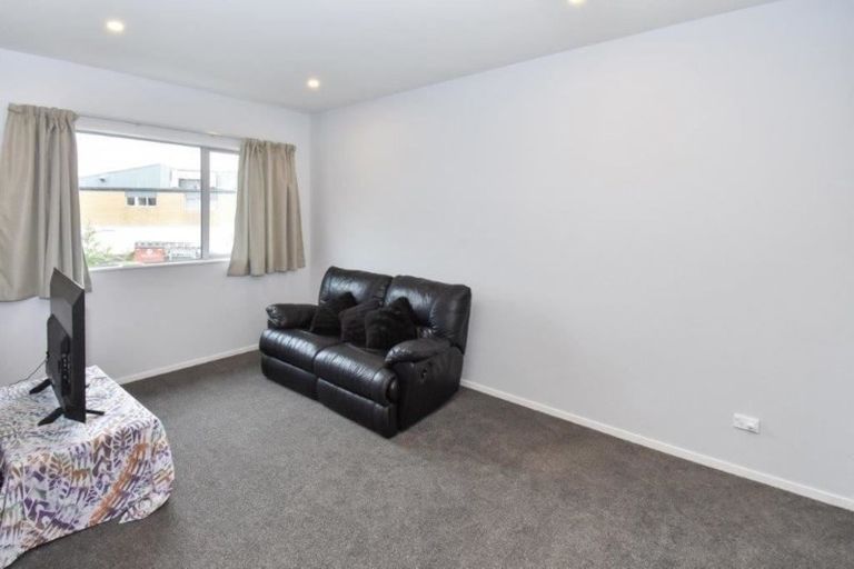 Photo of property in 37/11 Ray Small Drive, Papakura, 2110