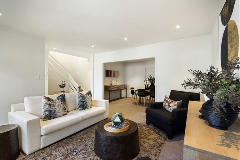 Photo of property in 33 Gwilliam Place, Freemans Bay, Auckland, 1011