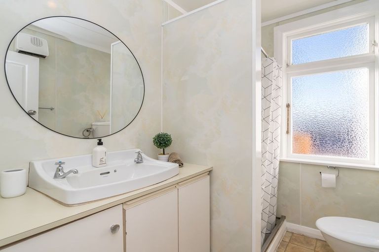 Photo of property in 19 Cole Street, Caversham, Dunedin, 9012