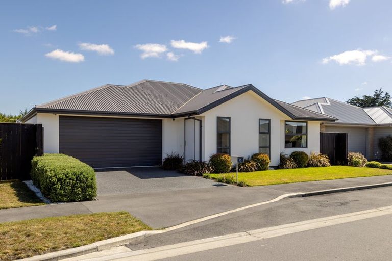 Photo of property in 15 Booth Way, Belfast, Christchurch, 8051