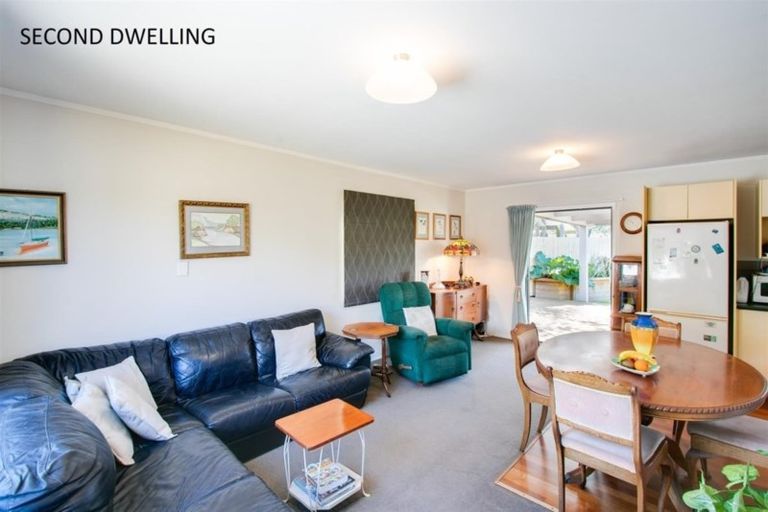 Photo of property in 20 Clifton Road, Haumoana, 4102