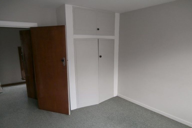 Photo of property in 2 Highgate Avenue, Merivale, Christchurch, 8014