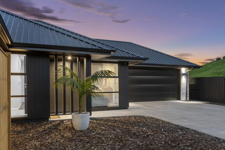 Photo of property in 26 Hayward Place, Ohauiti, Tauranga, 3112