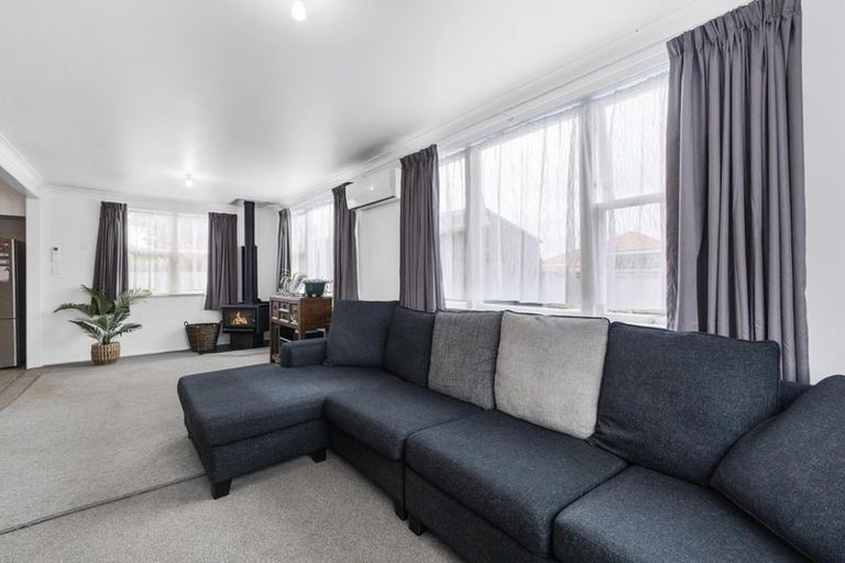 Photo of property in 90 Tirau Street, Putaruru, 3411