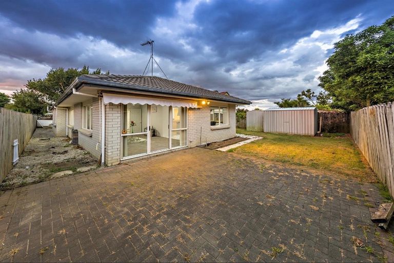 Photo of property in 31 Muirfield Street, Wattle Downs, Auckland, 2103