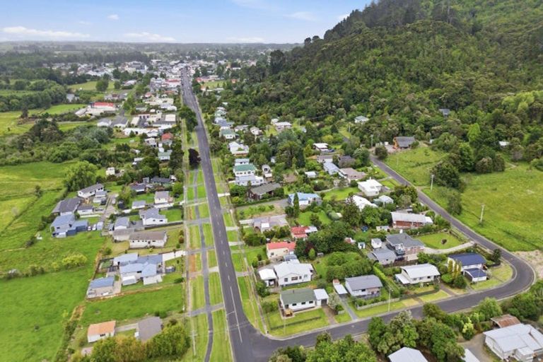 Photo of property in 10 Whitaker Street, Te Aroha, 3320