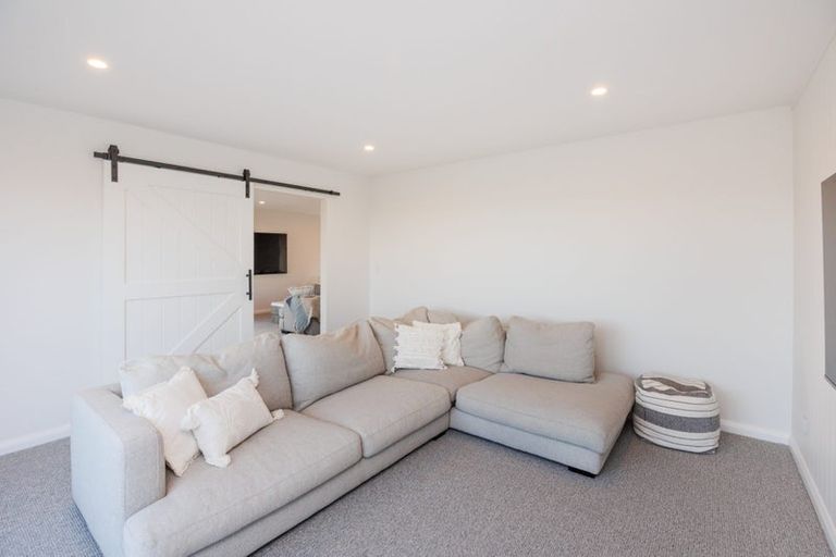 Photo of property in 11 Mangatainoka Lane, Awapuni, Palmerston North, 4412