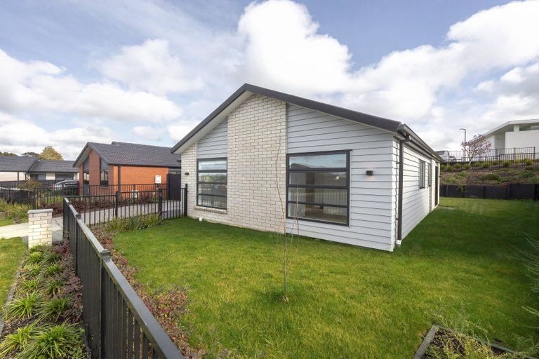 Photo of property in 11 Temepara Drive, Temple View, 3218