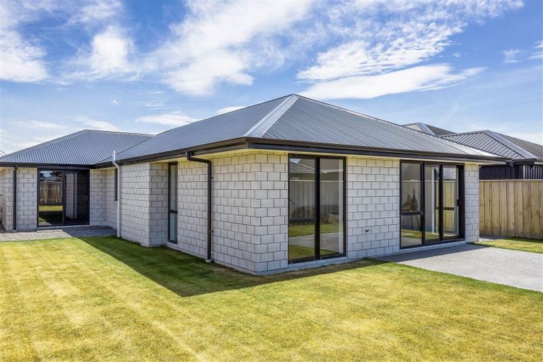 Photo of property in 5 Kotua Street, Woodend, 7610