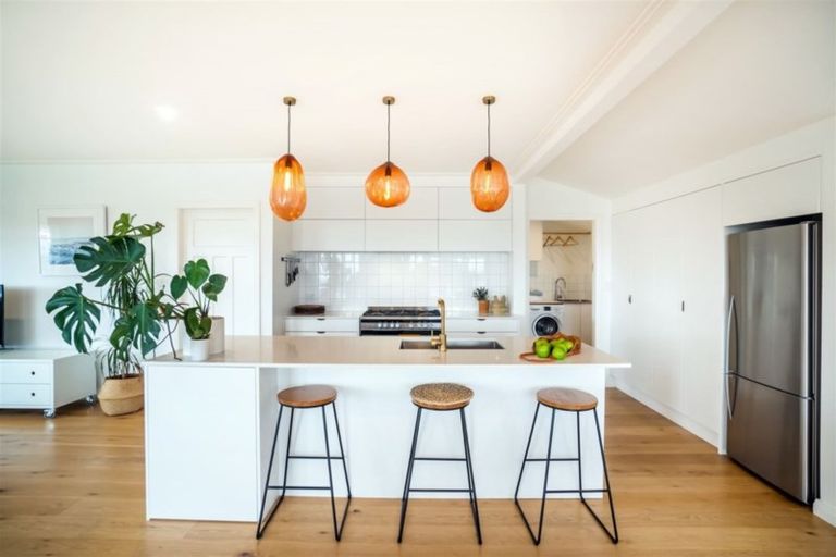 Photo of property in 8 Stone Street, Hauraki, Auckland, 0622