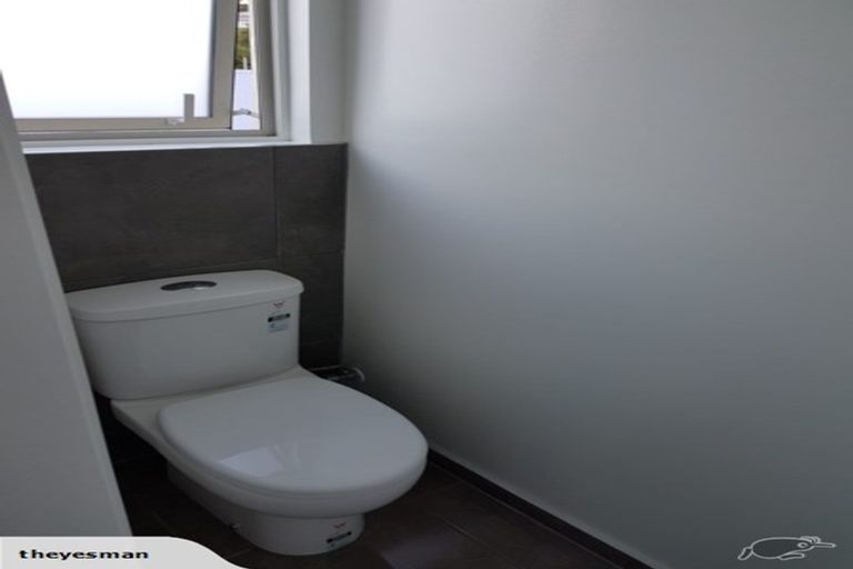 Photo of property in 33 Seddon Road, Frankton, Hamilton, 3204