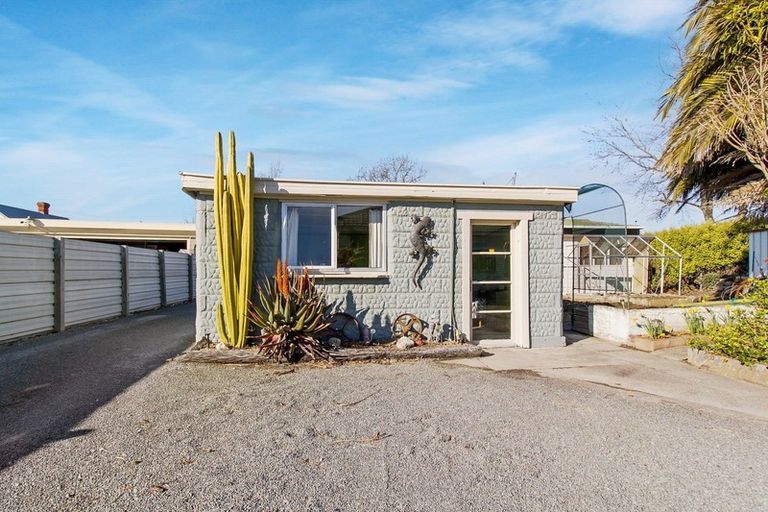 Photo of property in 42 College Road, Parkside, Timaru, 7910