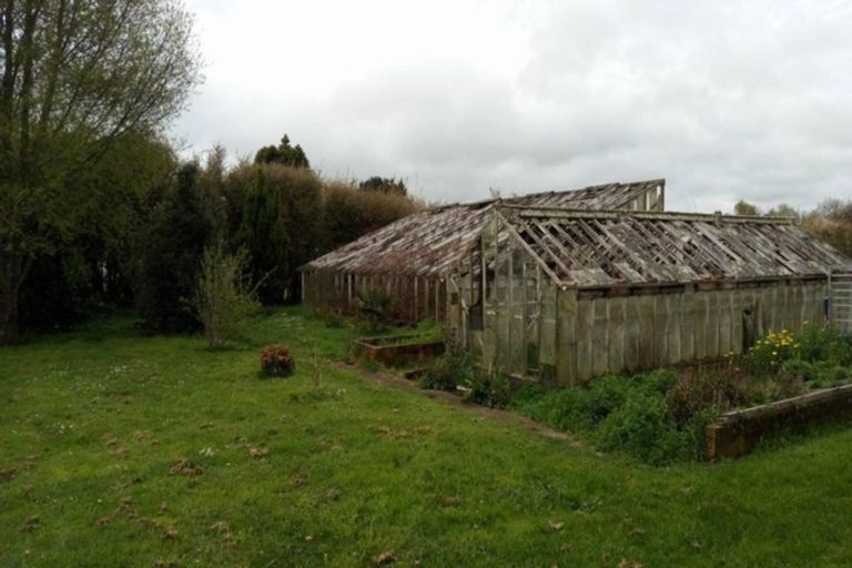 Photo of property in 4 Julian Street, Eltham, 4322