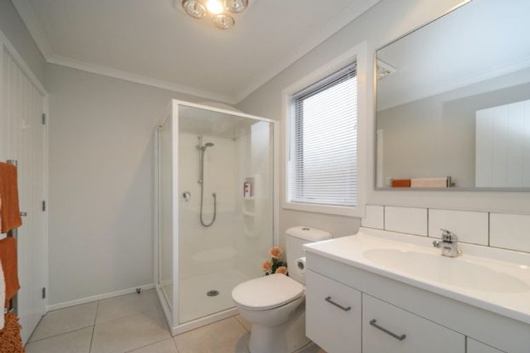 Photo of property in 48 Ward Street, Palmerston North, 4410