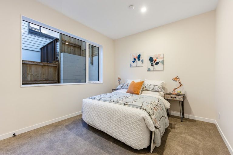 Photo of property in 29 Kaupeka Road, Orewa, 0931