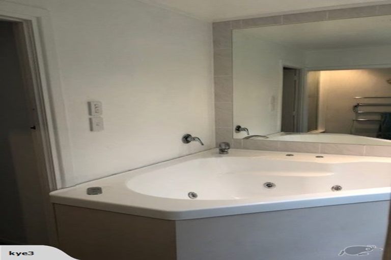 Photo of property in 104 Hibiscus Coast Highway, Red Beach, 0932