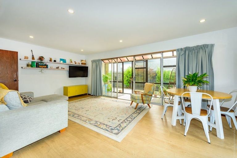 Photo of property in 1/42 Rocking Horse Road, Southshore, Christchurch, 8062