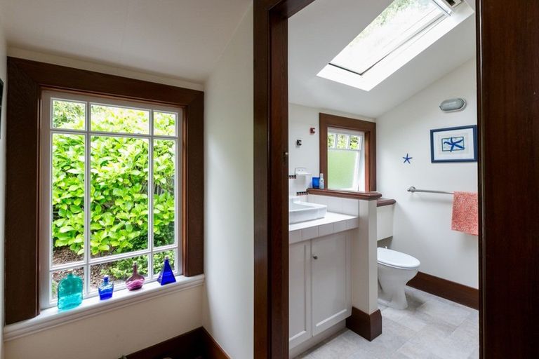 Photo of property in 38 Selwyn Road, Havelock North, 4130