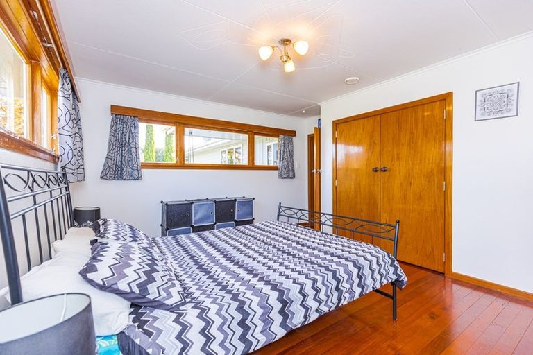 Photo of property in 17 Edward Street, Pahiatua, 4910