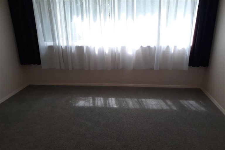 Photo of property in 961 State Highway 1, Te Horo, Otaki, 5581