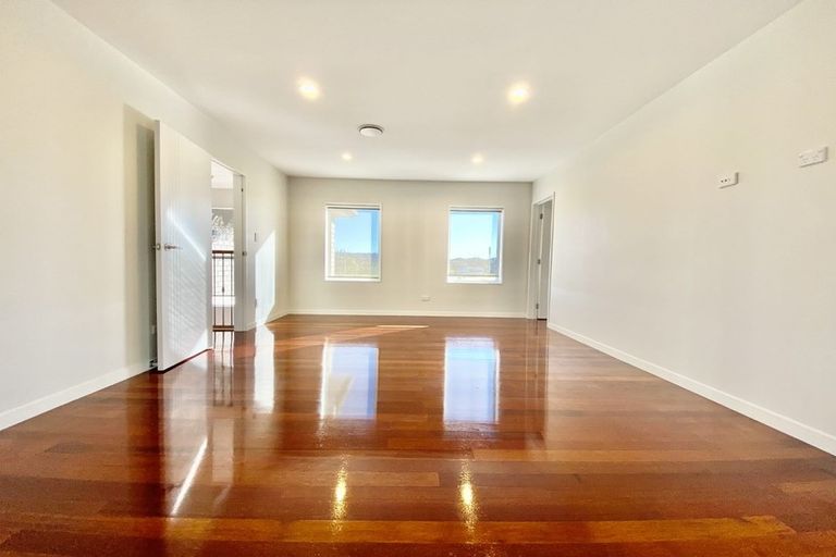 Photo of property in 54 Killarney Drive, Flat Bush, Auckland, 2019