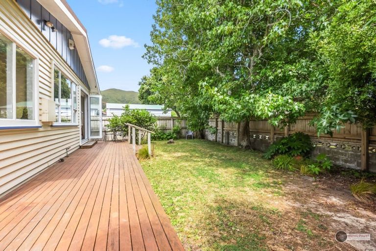 Photo of property in 3 Saint Ronans Avenue, Waterloo, Lower Hutt, 5011