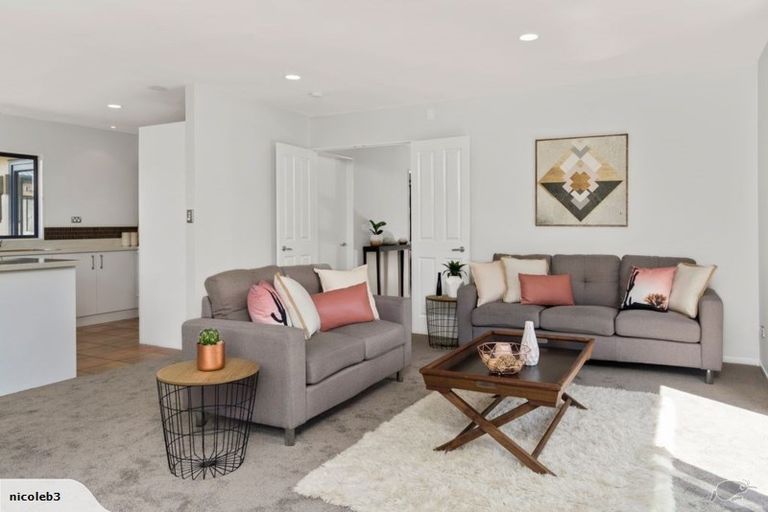 Photo of property in 67 Dalton Drive, Papamoa Beach, Papamoa, 3118