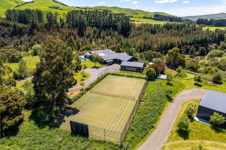 Photo of property in 575 Blue Rock Road, Ruakokoputuna, Martinborough, 5781