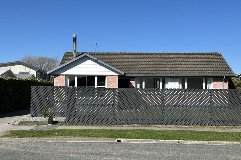 Photo of property in 12 Herdman Street, Hoon Hay, Christchurch, 8025