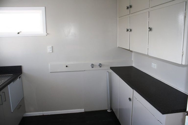 Photo of property in 11 Havelock Avenue, Forrest Hill, Auckland, 0620