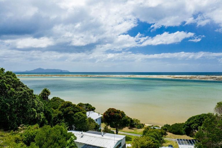 Photo of property in 29 Cheviot Street, Mangawhai Heads, Mangawhai, 0505