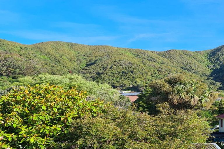 Photo of property in 14 Melvill Grove, Waterloo, Lower Hutt, 5011