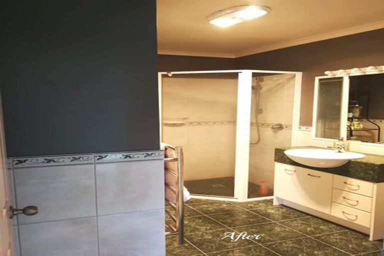 Photo of property in 54 Roberta Crescent, Orewa, 0931