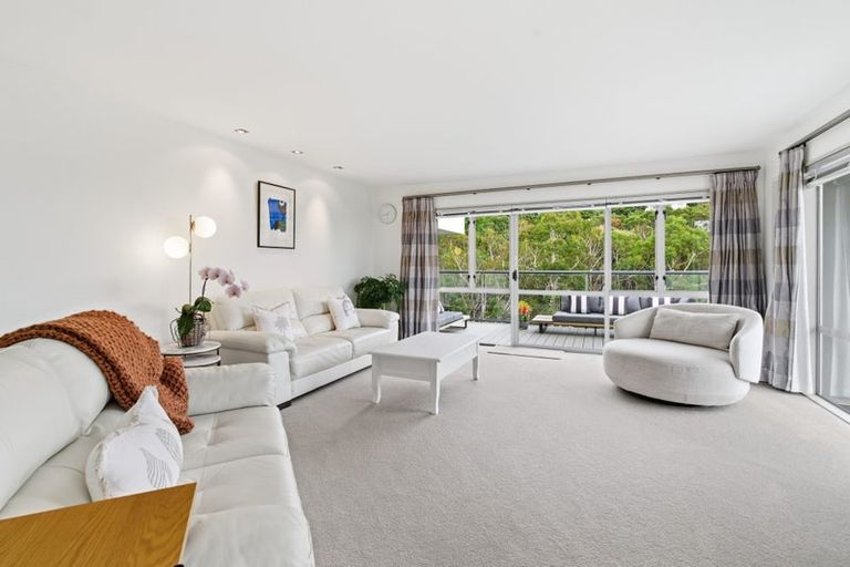 Photo of property in 10 Cadiz Lane, Mount Pleasant, Christchurch, 8081