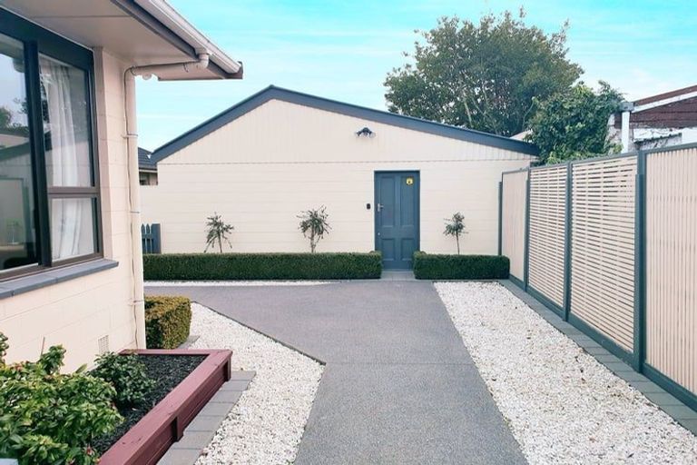 Photo of property in 10 Chilton Drive, Mairehau, Christchurch, 8052
