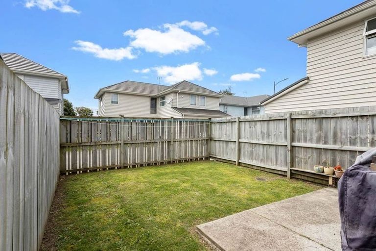 Photo of property in 229 Porchester Road, Takanini, 2112