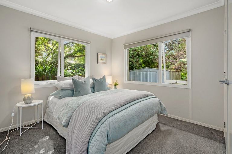 Photo of property in 16b Maunganui Road, Birkenhead, Auckland, 0626